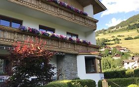 Gaestehaus Schneeberger